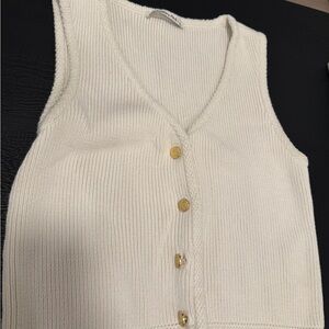 Abercrombie & Fitch Cream Sleeveless Blouse